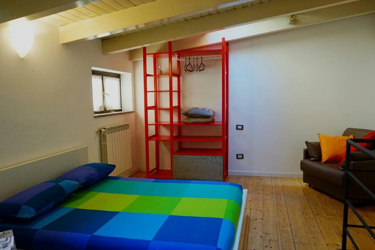 Studio Apartment Vicolo Lavandai Milánó Kültér fotó